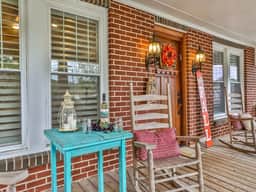 Apple Cottage by Mountain Oasis | Luxury Downtown Ellijay - Image 5