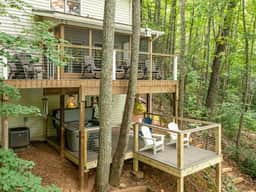 LallyBroch on the Lake by Mountain Oasis | Lakefront Cabin - Image 5