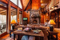 River's Bend Lodge by Mountain Oasis | Riverfront in Coosawattee - Image 3