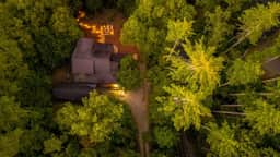 Grand Slam Riverhouse by Mountain Oasis | Riverfront Cabin - Image 4