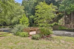 Cartecay Riverhouse by Mountain Oasis | Rustic Riverfront Cabin - Image 3