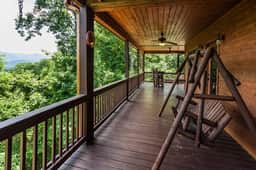 Luxury Lodge by Mountain Oasis | Luxury Views of North Georgia - Image 4