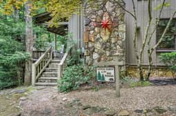 Creekside Fairytale Cabin by Mountain Oasis | Bear Creek Trail - Image 3