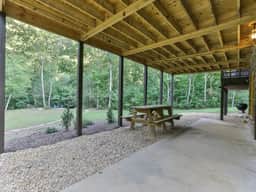 Southern Grace by Mountain Oasis | Creekfront Trout Fishing - Image 4