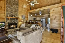 Wildwood by Mountain Oasis | Cozy Ellijay Cabin with Hot Tub - Image 4