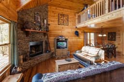 Sarah's Mountain Hideaway by Mountain Oasis | Cozy Cabin - Image 5