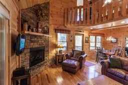 Honeybear Lodge by Mountain Oasis | Luxury Blue Ridge Cabin - Image 3