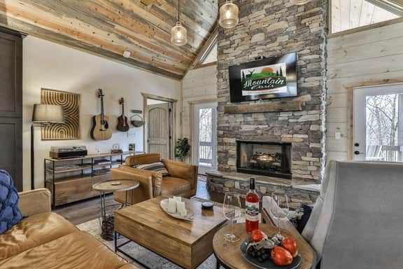 Hearthside Hideaway by Mountain Oasis | Luxury Coosawattee Cabin - Image 4