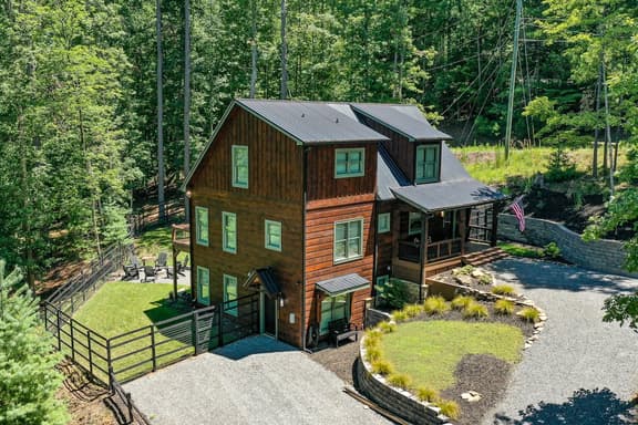 Francis Oaks by Mountain Oasis | Luxury Cabin in Coosawattee - Image 1