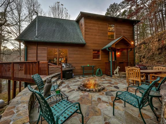 Riverview Hideaway by Mountain Oasis | Dog-Friendly & Riverview - Image 1