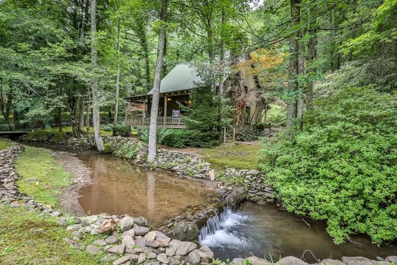 Creekside Fairytale Cabin by Mountain Oasis | Bear Creek Trail - Image 1
