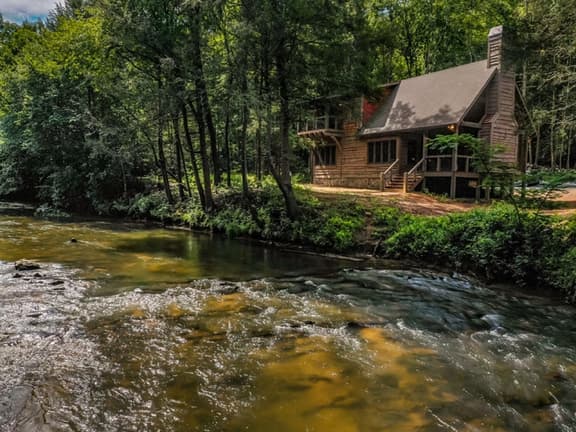 Brown Trout Lodge by Mountain Oasis | Fightingtown Creek Retreat - Image 1