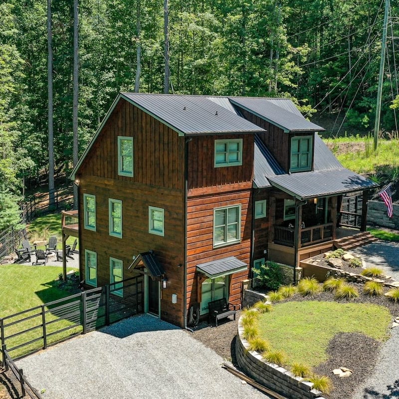Francis Oaks by Mountain Oasis | Luxury Cabin in Coosawattee