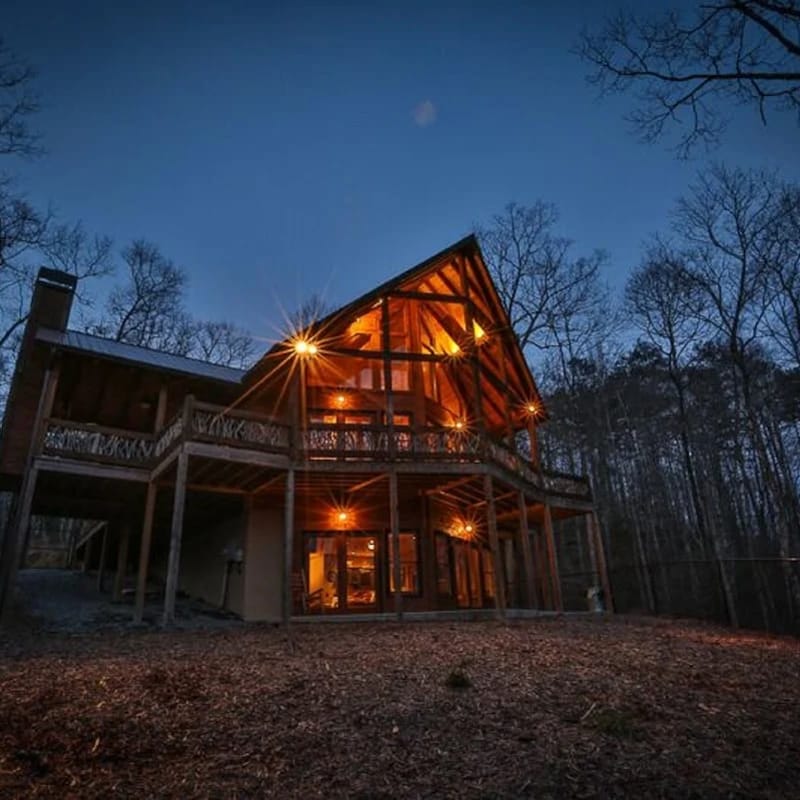 Golden Oaks at Sugar Creek by Mountain Oasis | Blue Ridge Luxury